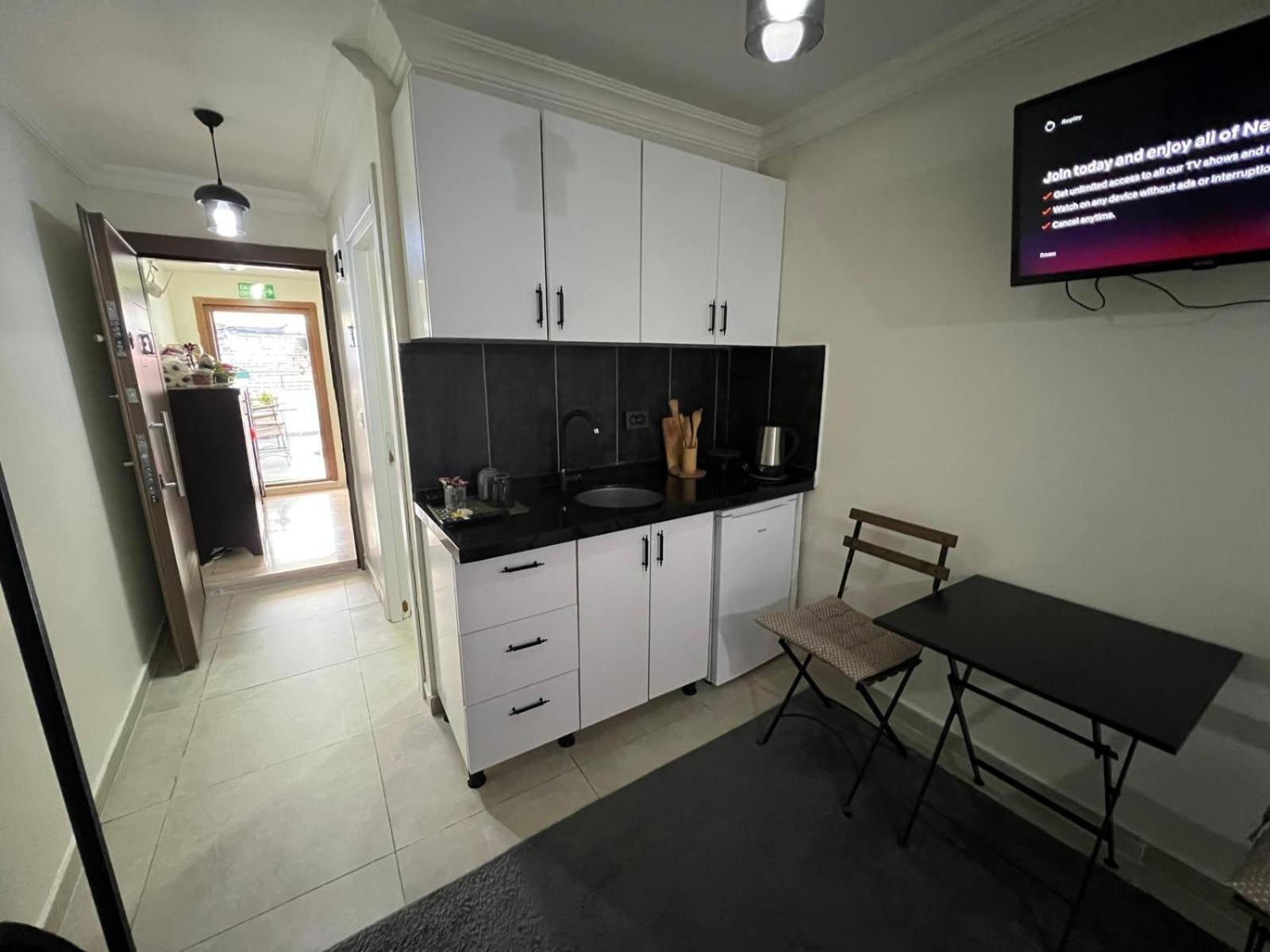 Mr Miller Suite, Istanbul
